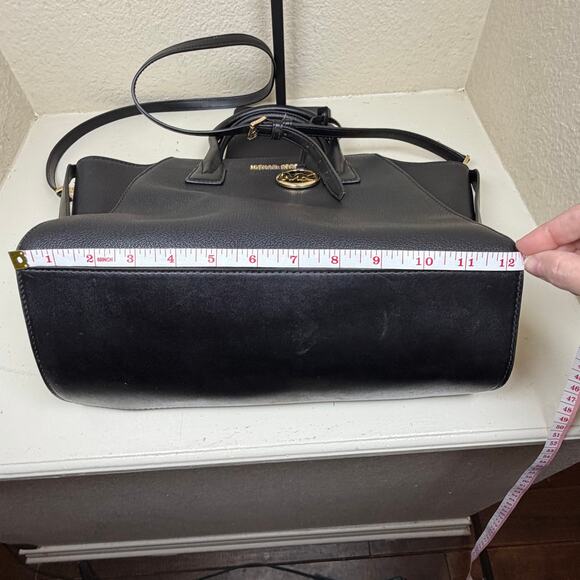 Michael Kors Avril Large Pebbled Leather Top-Zip Satchel in black w/COA - Picture 7 of 14